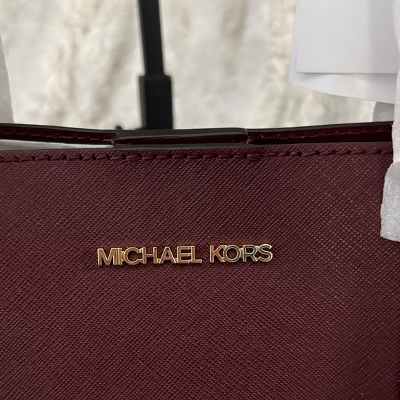 Michael Kors Burgundy Tote Bag - Picture 3 of 10